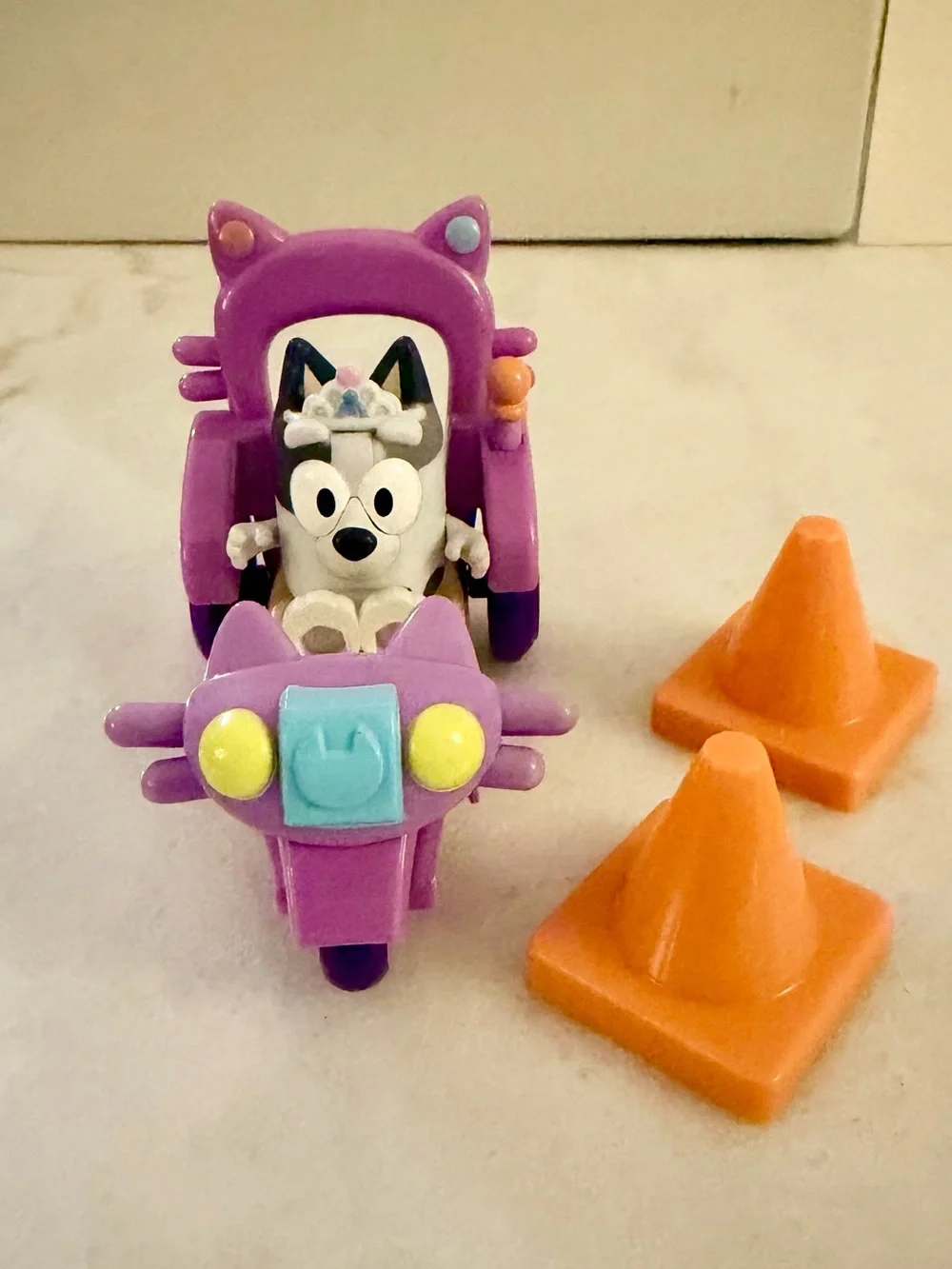 RARE Muffin's Cat Squad Bike mini playset.